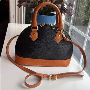 Divina Firenze Genuine Italian Leather Handbag